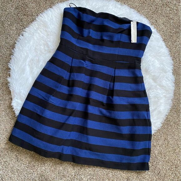Trina Turk Strapless Mini Dress NEW Pockets Black Blue Striped Women’s 12 Lined - Picture 1 of 12